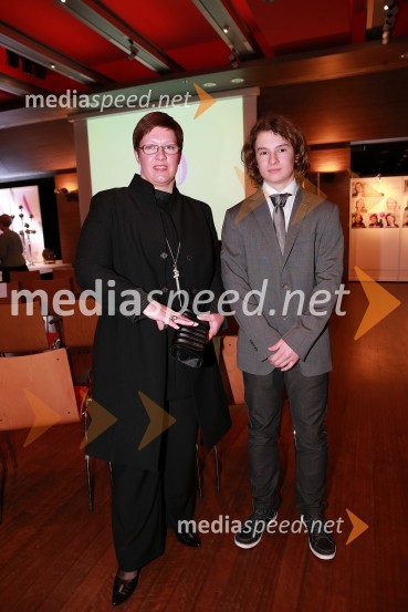 dr. Aleksandra  Berberih Slana, direktorica Muzeja narodne osvoboditve Maribor;  Peter BerberihOna 365 za leto 2013 je Jolka Milič