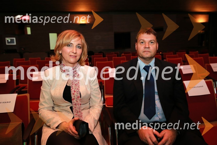  Jarmila  Trček Breznikar, dr. med., spec. družinske medicine;  Peter BreznikarOna 365 za leto 2013 je Jolka Milič