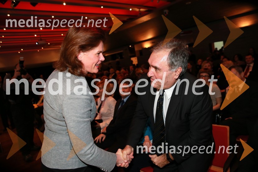 mag. Alenka Bratušek, predsednica vlade Republike Slovenije;  Bojan Budja, odgovorni urednik dnevnika Slovenske novice Ona 365 za leto 2013 je Jolka Milič