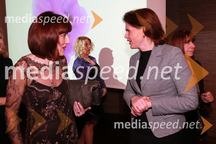  Sabina Obolnar, urednica revij Ona ter Onaplus; mag. Alenka Bratušek, predsednica vlade Republike SlovenijeOna 365 za leto 2013 je Jolka Milič