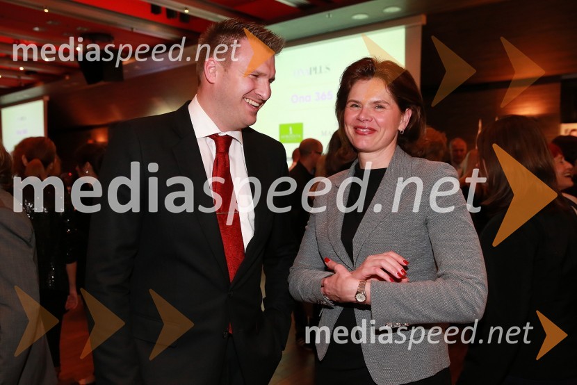  Robert Schmitzer, namestnik odgovornega urednika Slovenskih novic  in urednik uredništva slovenskenovice.si; mag. Alenka Bratušek, predsednica vlade Republike SlovenijeOna 365 za leto 2013 je Jolka Milič