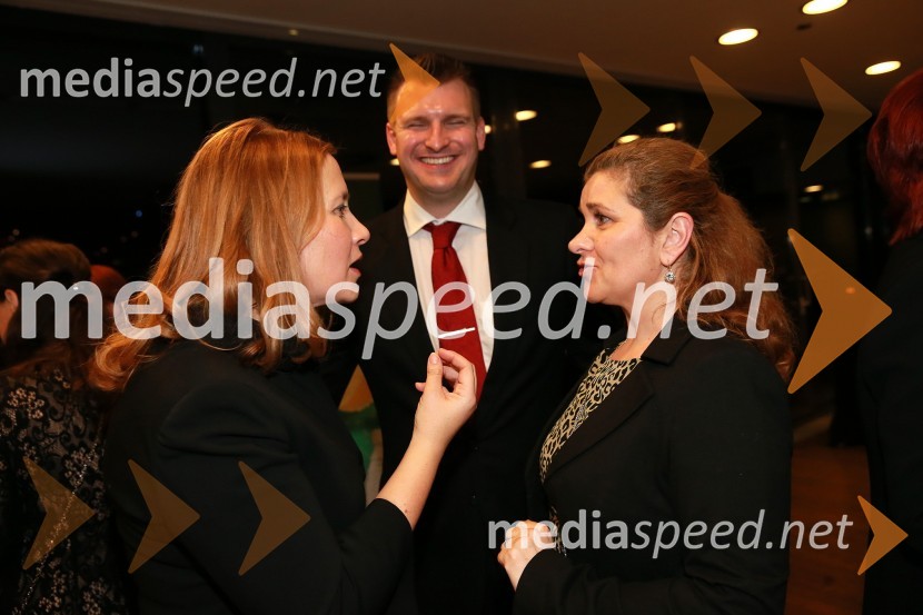 mag. Irma Gubanec, predsednica uprave Delo d.d.;  Robert Schmitzer, namestnik odgovornega urednika Slovenskih novic  in urednik uredništva slovenskenovice.si;  Dolores Podbevšek, direktorica marketinga Delo, d.d.Ona 365 za leto 2013 je Jolka Milič