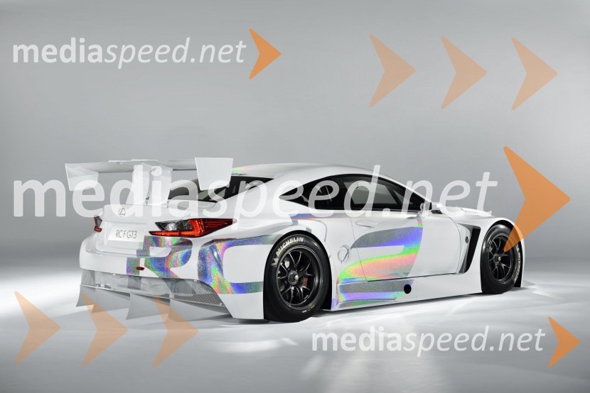 Lexus RC F GT384. avtomobilski salon v Ženevi