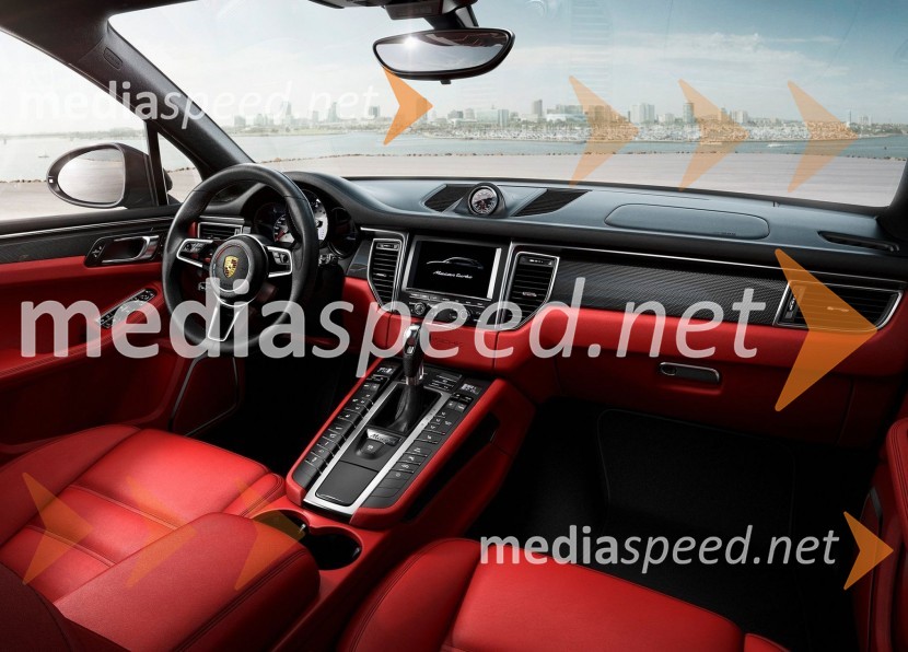 Porsche Macan84. avtomobilski salon v Ženevi