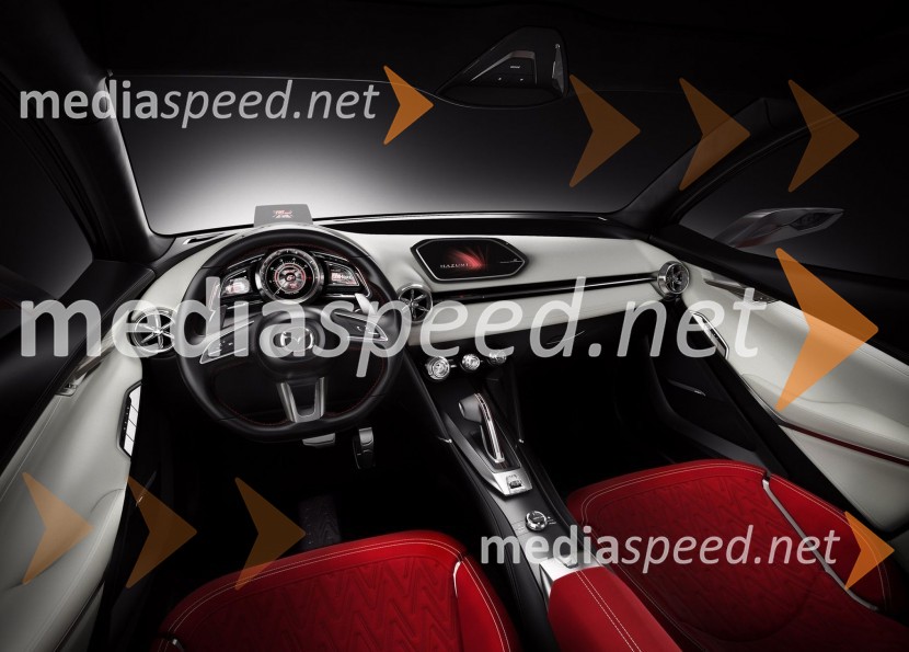 Mazda Hazumi84. avtomobilski salon v Ženevi