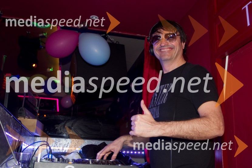  Peter Plesec - DJ PeroPremiera filma Montevideo, se vidimo