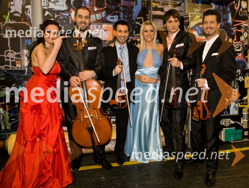 Alenka Gotar, pevka s skupino QuartissimoEMA: pogled nazaj