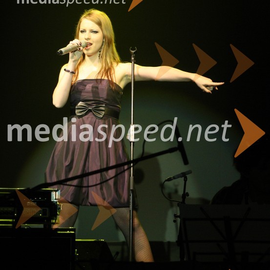 Maja Keuc, pevkaEMA: pogled nazaj