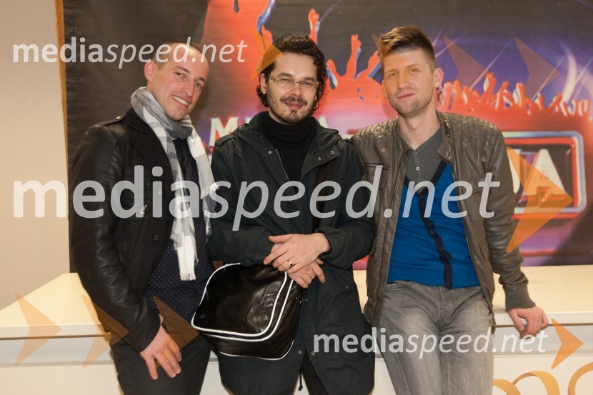 SestreEMA: pogled nazaj