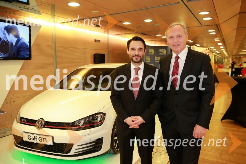  Danilo Ferjančič, generalni direktor Porsche Slovenija d.o.o; dr. Otmar Zorn, generalni direktor Iskra Zaščite d.o.o.46. podelitev nagrad Gospodarske zbornice Slovenije