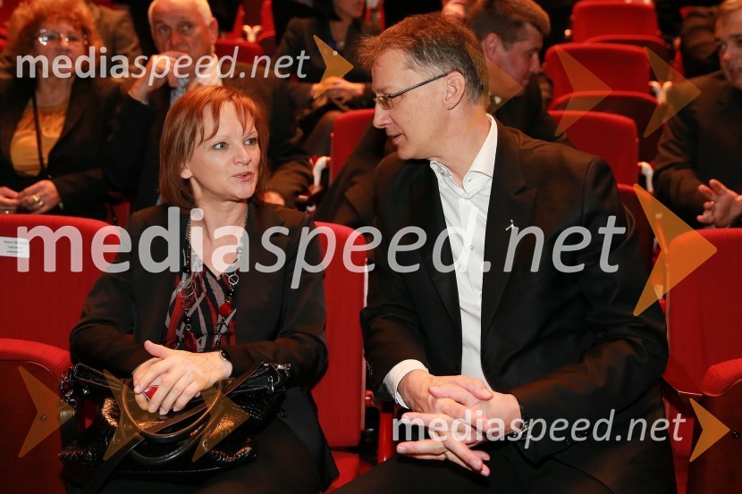  ... ; dr. Igor Lukšič, predsednik SD46. podelitev nagrad Gospodarske zbornice Slovenije