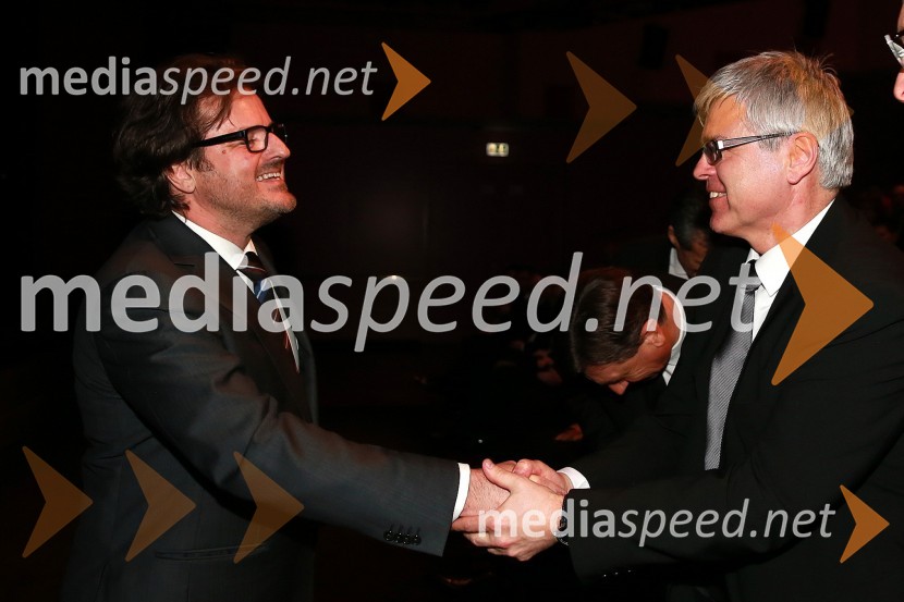  Hubert Kosler, direktor Yaskawa Ristro d.o.o.;  Samo Hribar Milič, predsednik in generalni direktor GZS46. podelitev nagrad Gospodarske zbornice Slovenije