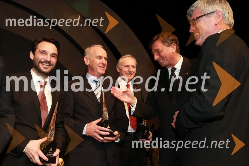  Danilo Ferjančič, generalni direktor Porsche Slovenija d.o.o;  Jože  Mermal, predsednik uprave BTC-ja; dr. Otmar Zorn, generalni direktor Iskra Zaščite d.o.o.;  Borut Pahor, predsednik Republike Slovenije;  Samo Hribar Milič, predsednik in generalni direktor GZS46. podelitev nagrad Gospodarske zbornice Slovenije