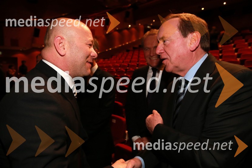  Janez Janko Kodila, direktor Kodila d.o.o.;  Jože  Mermal, predsednik uprave BTC-ja46. podelitev nagrad Gospodarske zbornice Slovenije