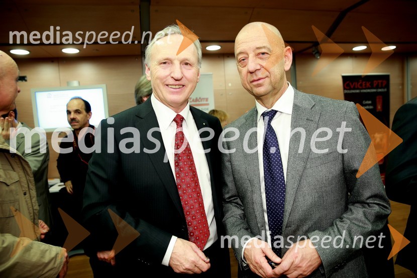 dr. Otmar Zorn, generalni direktor Iskra Zaščite d.o.o.;  Tibor Šimonka, predsednik Gospodarske zbornice Slovenije 46. podelitev nagrad Gospodarske zbornice Slovenije