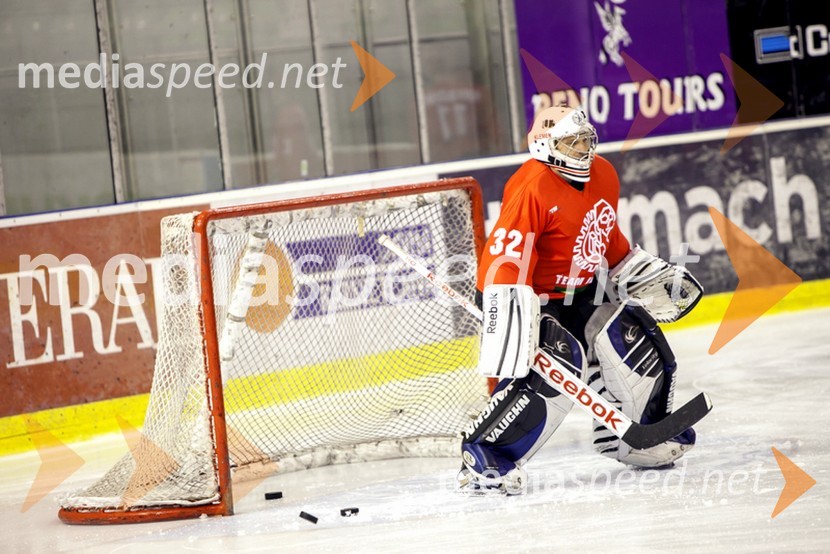 Humanitarni derbi hokejskih legend