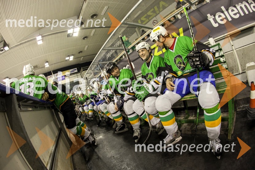 Humanitarni derbi hokejskih legend