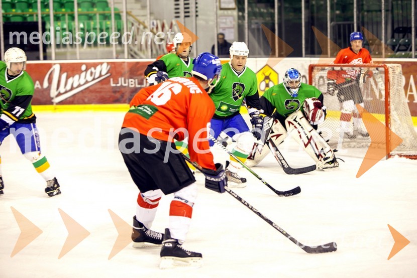 Humanitarni derbi hokejskih legend