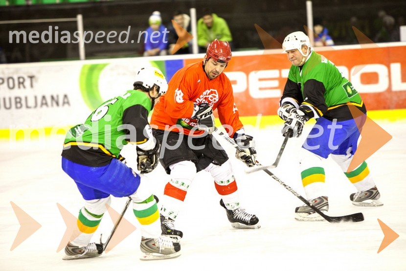 Humanitarni derbi hokejskih legend