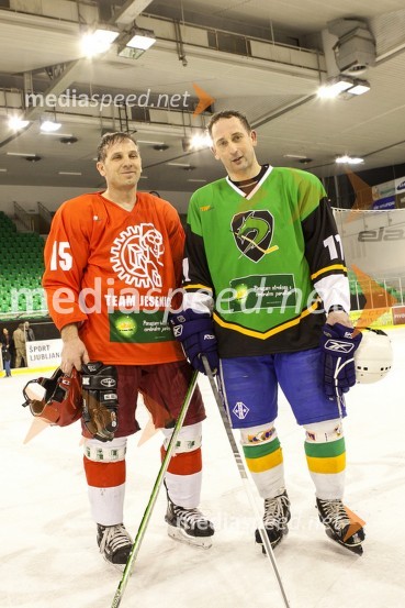  Boris Kunčin, hokejist, Jesenice;  Marjan Gorenc, hokejist, OlimpijaHumanitarni derbi hokejskih legend