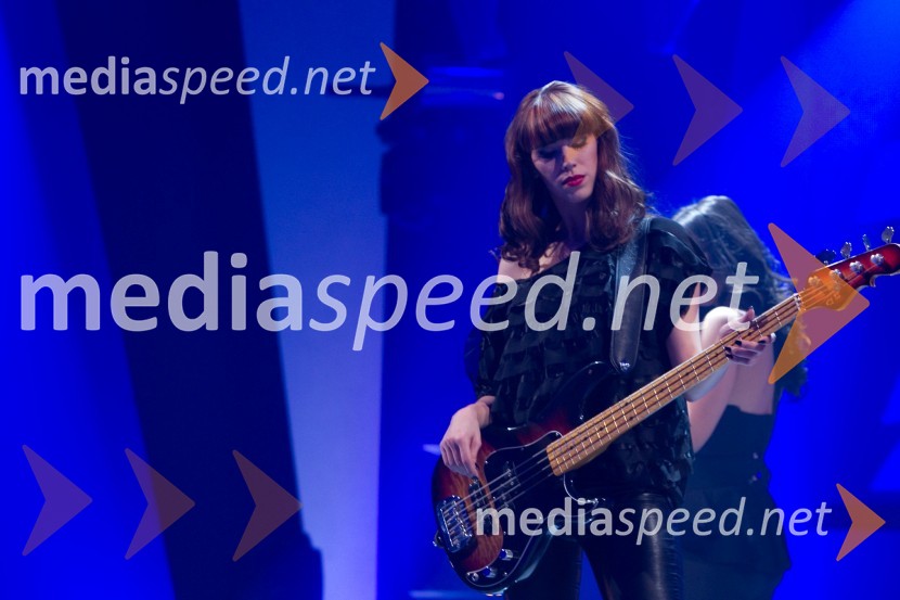 Članica ekipe Omarja NaberjaEMA 2014, zmagovalka je Tinkara Kovač!