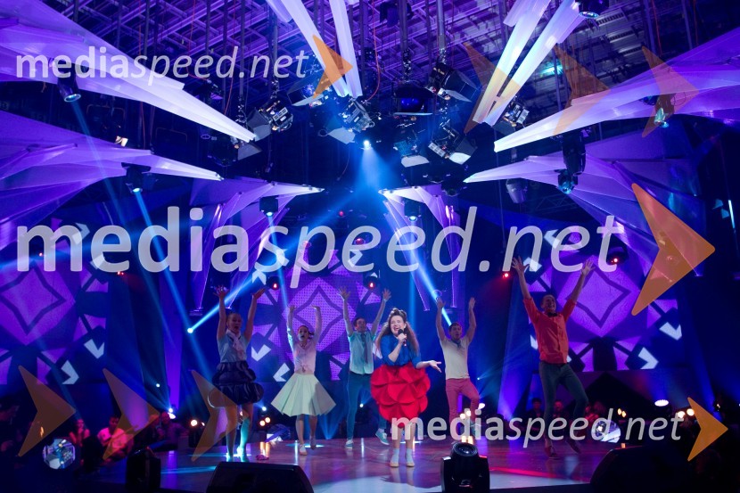  Maja Pihler Stermecki-Bilbi, glasbenicaEMA 2014, zmagovalka je Tinkara Kovač!