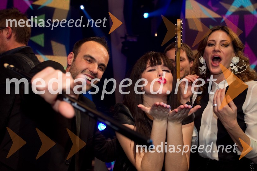  Mitja Stropnik, glasbenik;  Nika Zorjan, pevka;  Hannah Mancini, pevkaEMA 2014, zmagovalka je Tinkara Kovač!