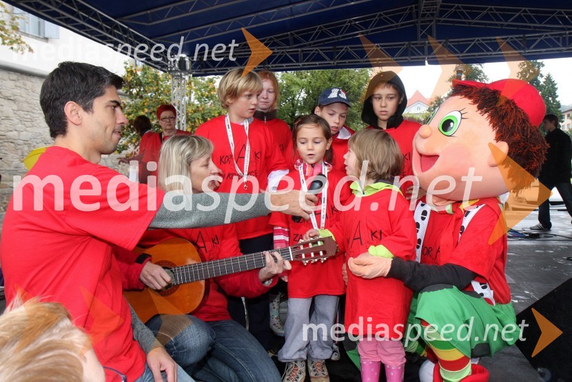 Bor Greiner, odgovorni urednik Radia City, ..., otroci in Jakec KorakecDanes praznuje: Bor Greiner, odgovorni urednik radia City