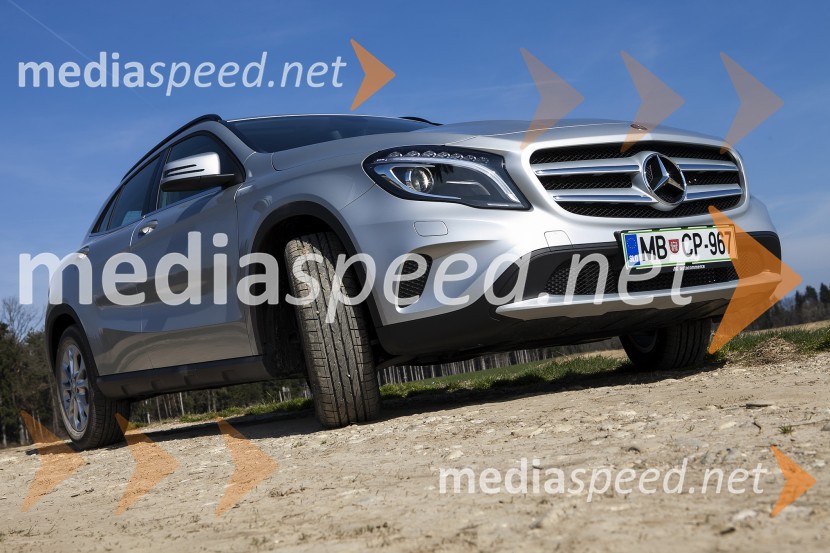 Mercedes Benz razreda GLANovi Mercedes Benz razred GLA, slovenska predstavitev
