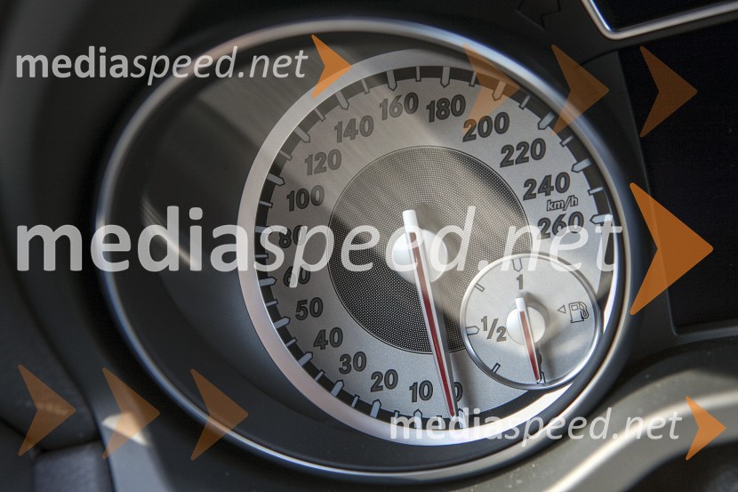 Novi Mercedes Benz razred GLA, slovenska predstavitev