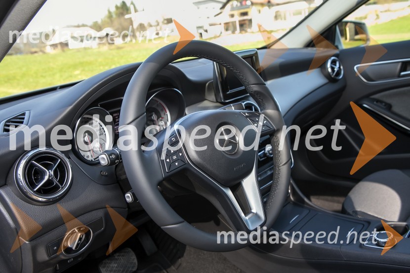 Novi Mercedes Benz razred GLA, slovenska predstavitev