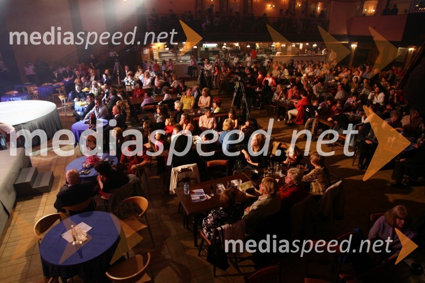 Obiskovalci koncertaDobrodelni koncert UNICEF