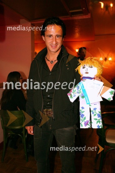 Smiljan Mori, motivator

 
Dobrodelni koncert UNICEF