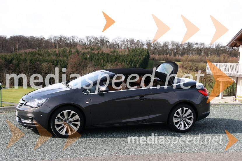 Opel Cascada 1.6 SIDI Cosmo, postopek zapiranja streheOpel Cascada 1.6 SIDI Cosmo, mediaspeed test