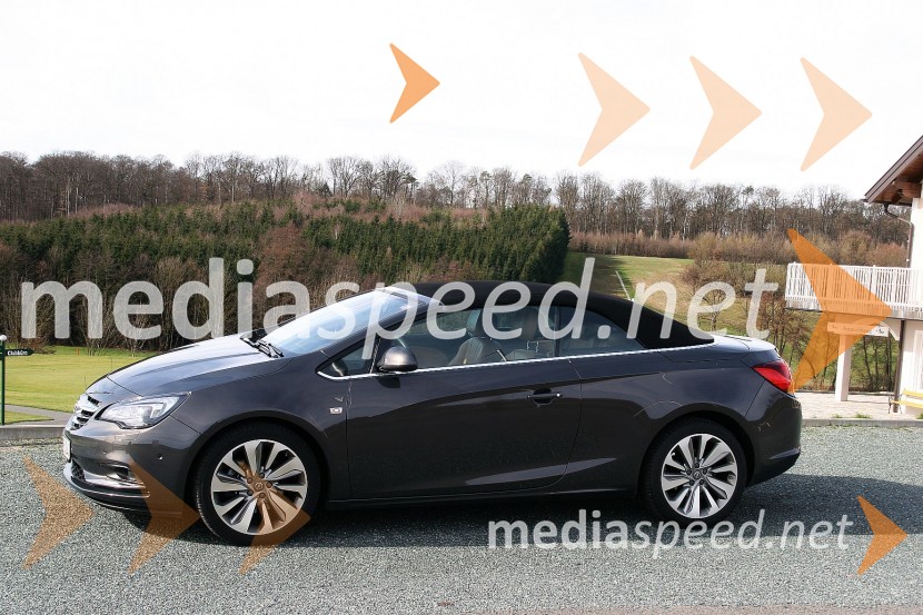 Opel Cascada 1.6 SIDI Cosmo z dvignjeno strehoOpel Cascada 1.6 SIDI Cosmo, mediaspeed test