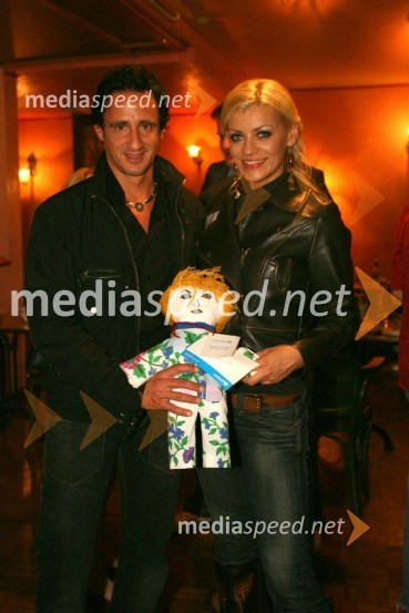 Smiljan Mori, motivator in Brigita Šuler, pevkaDobrodelni koncert UNICEF