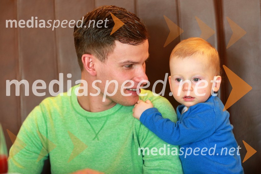  Matej Žagar, speedwayist;  Felix ŽagarMatej Žagar z družino