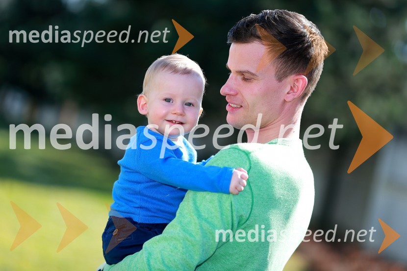  Felix Žagar;  Matej Žagar, speedwayistMatej Žagar z družino