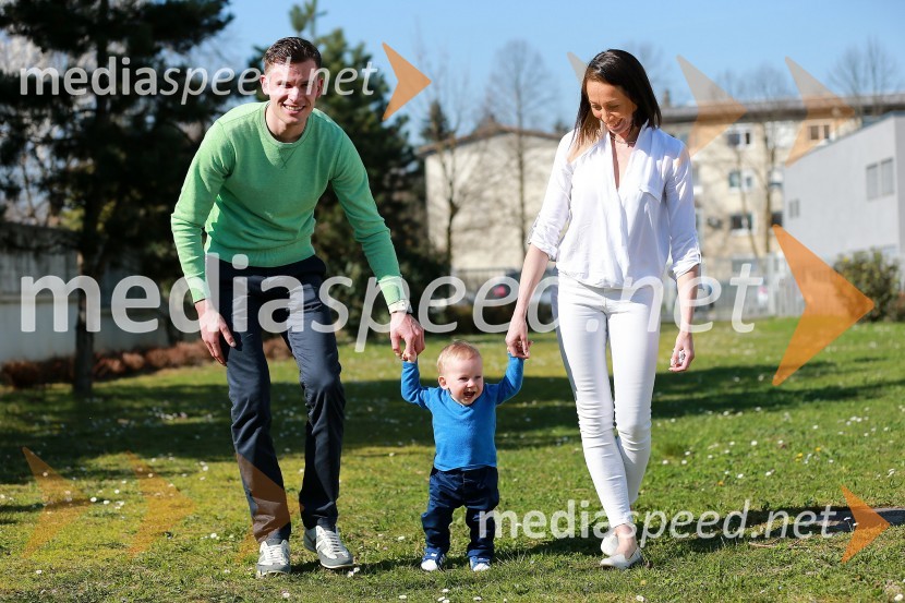  Matej Žagar, speedwayist;  Felix Žagar;  Aleksandra KozłowskaMatej Žagar z družino