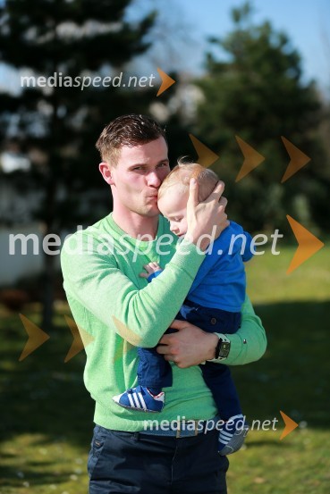  Matej Žagar, speedwayist;  Felix ŽagarMatej Žagar z družino