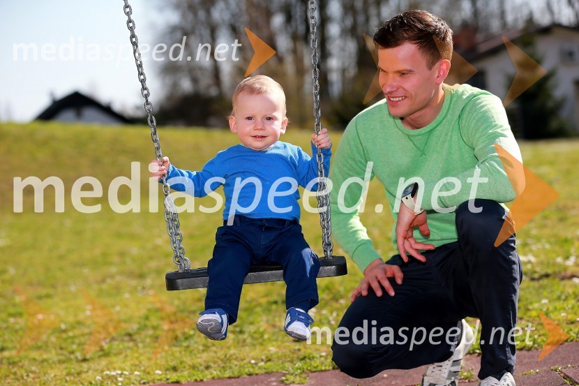  Felix Žagar;  Matej Žagar, speedwayistMatej Žagar z družino