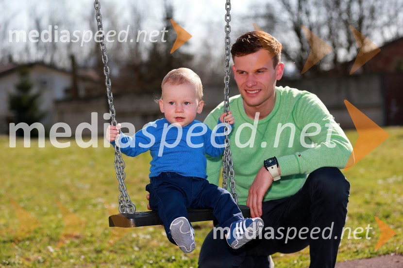  Felix Žagar;  Matej Žagar, speedwayistMatej Žagar z družino