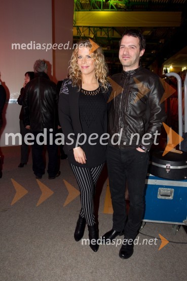  Anika Horvat, pevka;  Rudi Bučar, glasbenikArt-down-up, dobrodelni koncert