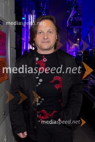  Matjaž Jelen, pevecArt-down-up, dobrodelni koncert