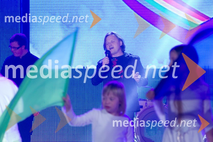  Matjaž Jelen, pevecArt-down-up, dobrodelni koncert