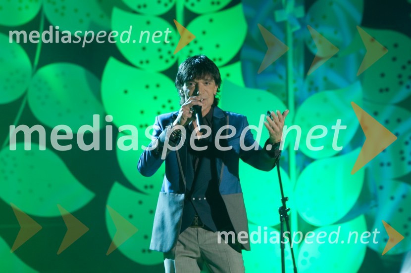  Jasmin Stavros, pevecArt-down-up, dobrodelni koncert