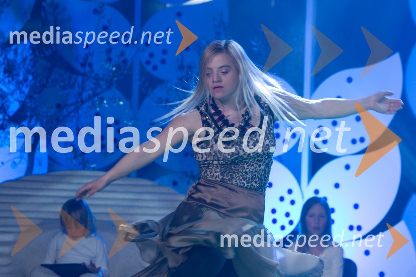  Eva PirnatArt-down-up, dobrodelni koncert