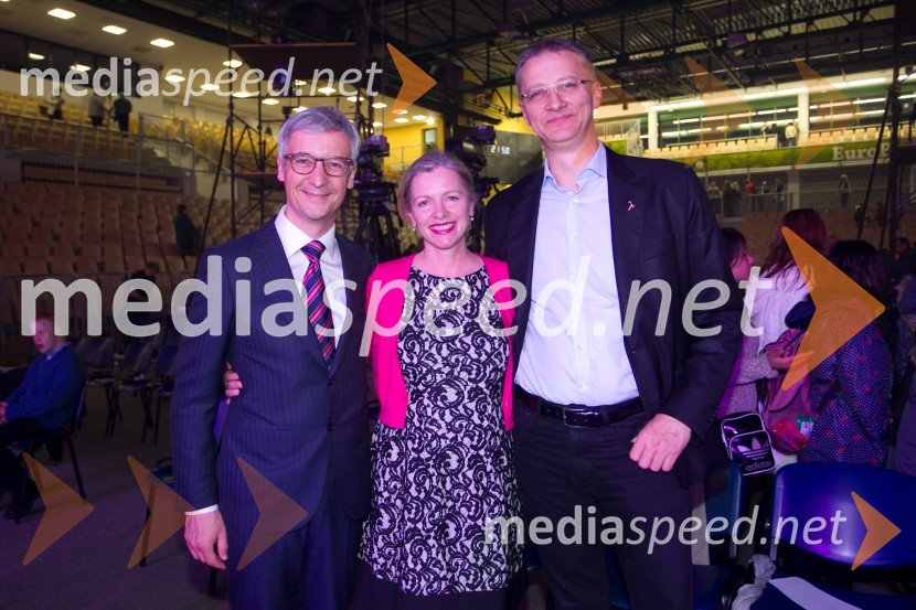 dr. Jernej Pikalo, minister za izobraževanje, znanost in šport; doc. dr. Marta Macedoni-Lukšič, Inštitut za avtizem in sorodne motnje; dr. Igor Lukšič, predsednik SDArt-down-up, dobrodelni koncert