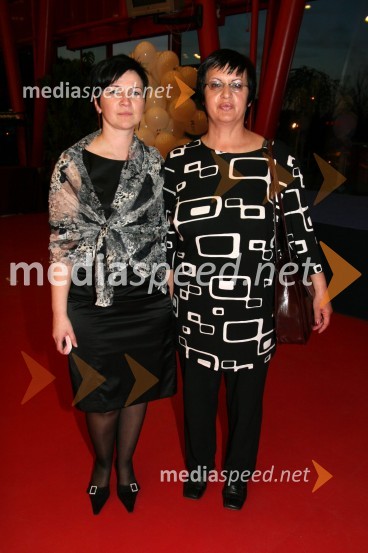 Alenka Antončič in Katjuša Badovinac, časopis Novi MedijRazglasitev naj meščanke in naj meščana Novega mesta