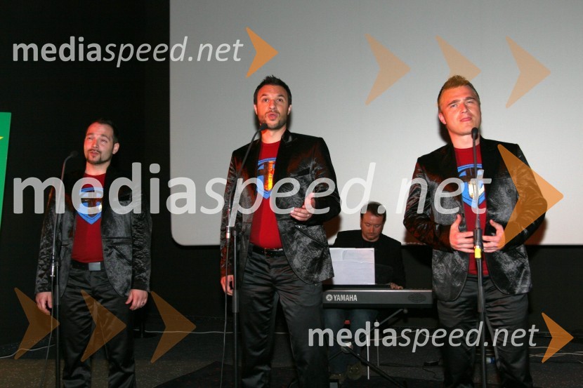 Aljaž Farasin, Metod Žunec in Matjaž Robavs, člani skupine EroikaRazglasitev naj meščanke in naj meščana Novega mesta